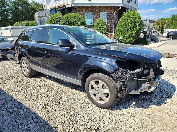 2014 AUDI Q7 Premium Plus