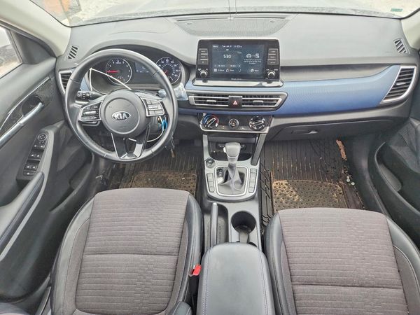 2021 KIA SELTOS S
