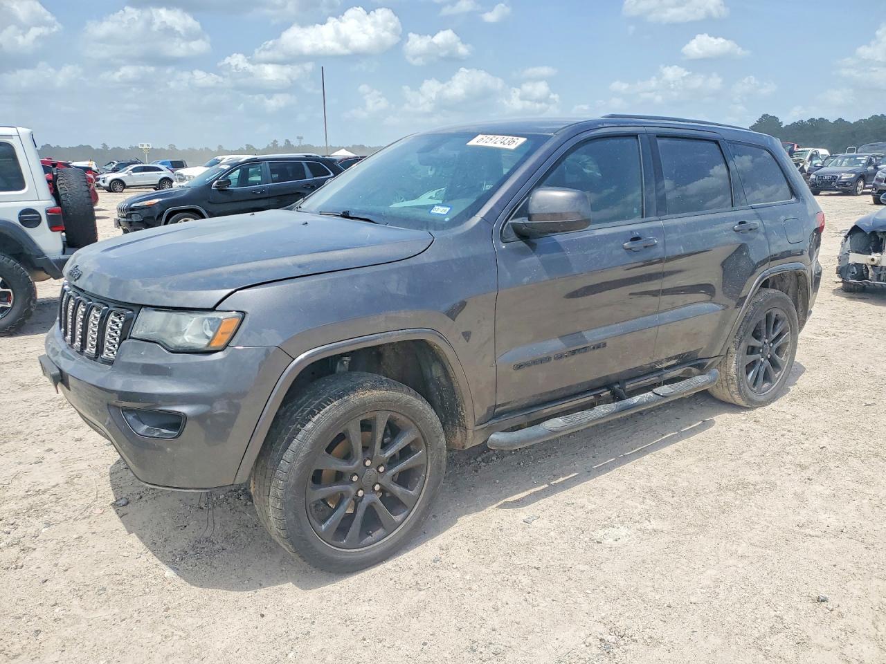 2018 JEEP GRAND CHEROKEE LAREDO 4X4