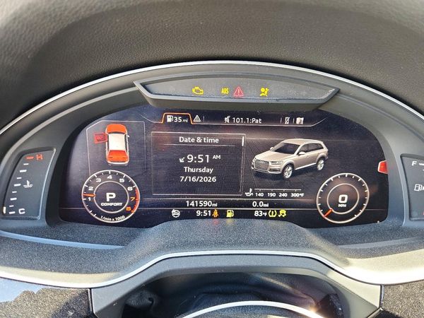 2017 AUDI Q7 quattro Premium Plus
