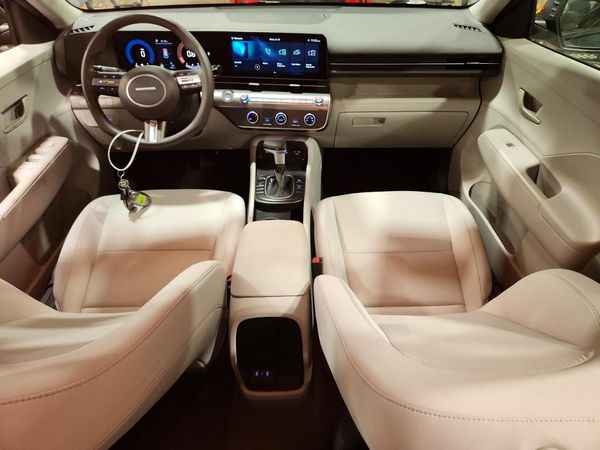 2025 HYUNDAI KONA SE, N Line