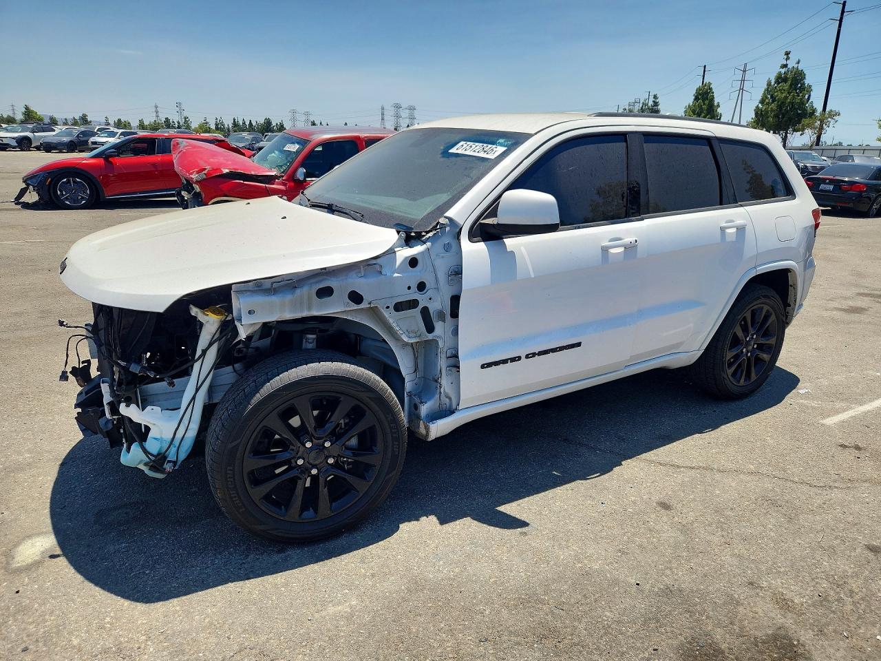 2019 JEEP GRAND CHEROKEE LAREDO 4X2