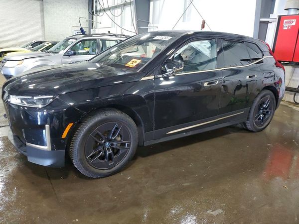 2025 BMW ALL OTHER xDrive50 — Front 3/4