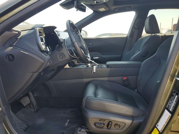 2025 LEXUS RX 450h+
