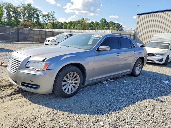 2014 CHRYSLER 300