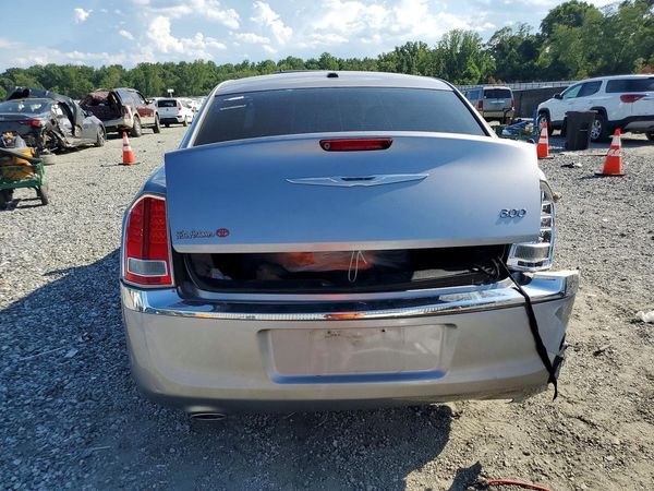 2014 CHRYSLER 300