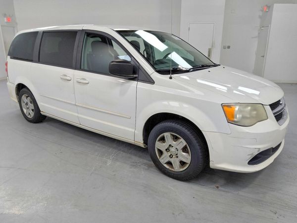 2012 DODGE GRAND CARAVAN SE