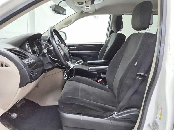 2012 DODGE GRAND CARAVAN SE
