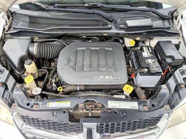 2012 DODGE GRAND CARAVAN SE