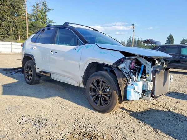 2023 TOYOTA RAV4 XSE