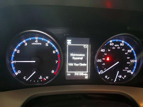 2018 TOYOTA RAV4