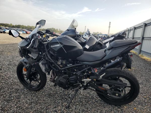2026 KAWASAKI EX500