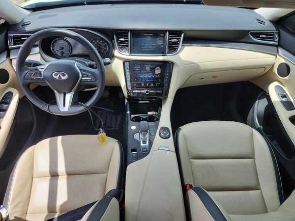 2022 INFINITI QX50 Luxe