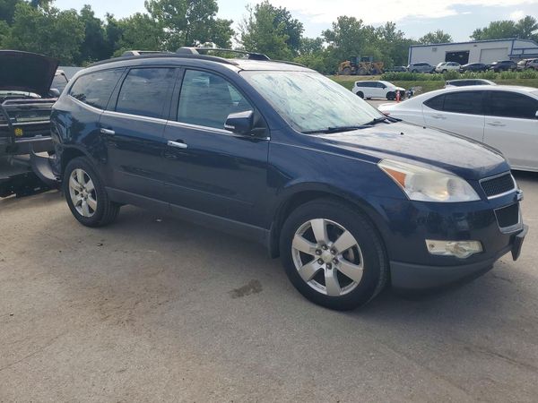 2012 CHEVROLET TRAVERSE LT