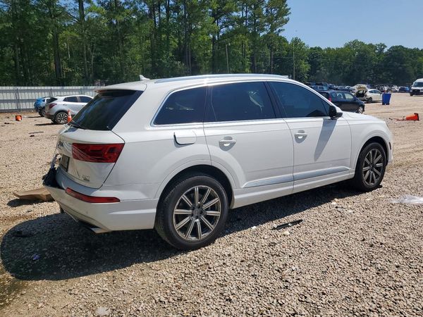 2017 AUDI Q7