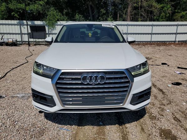 2017 AUDI Q7