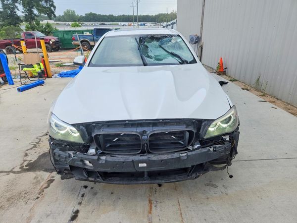 2016 BMW 528