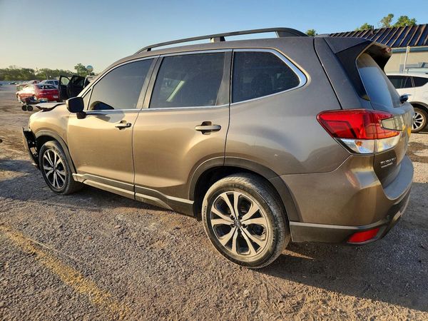 2020 SUBARU FORESTER