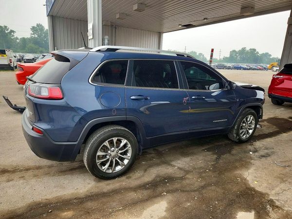2021 JEEP CHEROKEE LATITUDE LUX 4X2