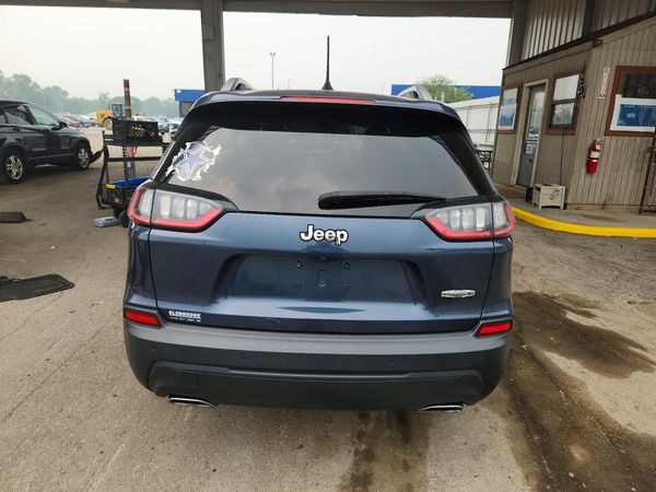 2021 JEEP CHEROKEE LATITUDE LUX 4X2