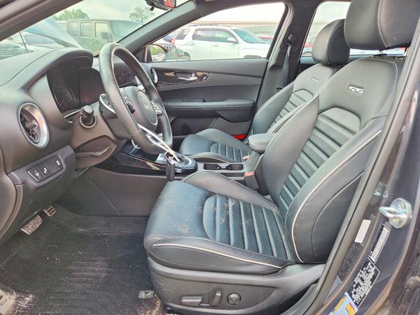 2022 KIA FORTE GT Line