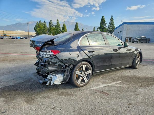 2024 MERCEDES-BENZ C