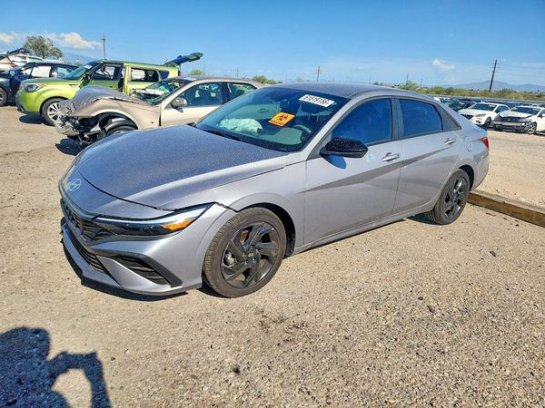 2026 HYUNDAI ELANTRA