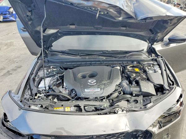 2026 MAZDA 3 Premium Plus