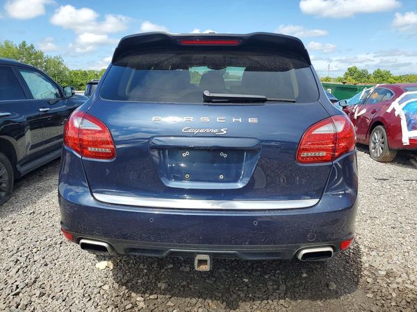 2014 PORSCHE CAYENNE S