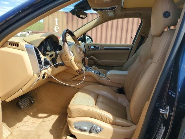 2014 PORSCHE CAYENNE S