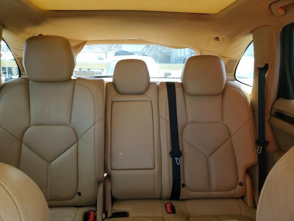2014 PORSCHE CAYENNE S