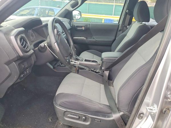 2021 TOYOTA TACOMA SR5
