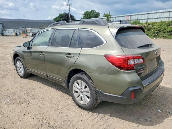 2018 SUBARU OUTBACK Premium