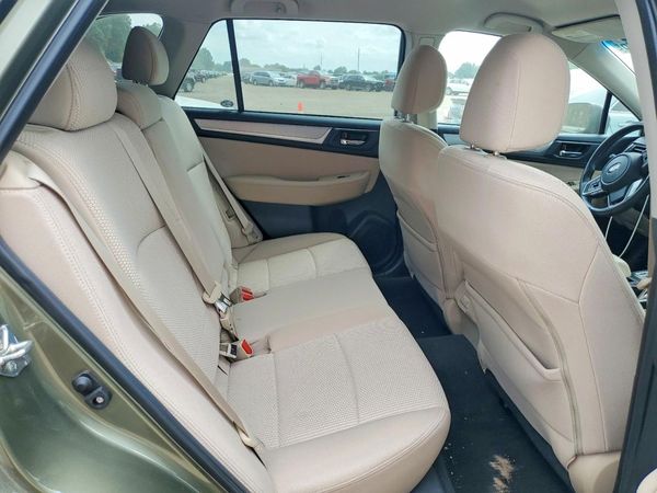 2018 SUBARU OUTBACK Premium