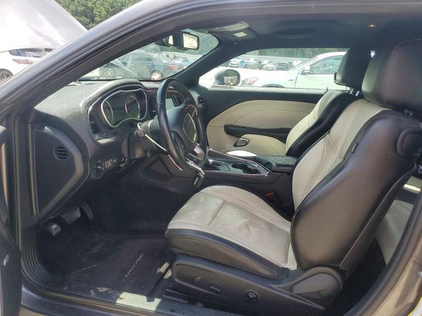 2016 DODGE CHALLENGER SXT