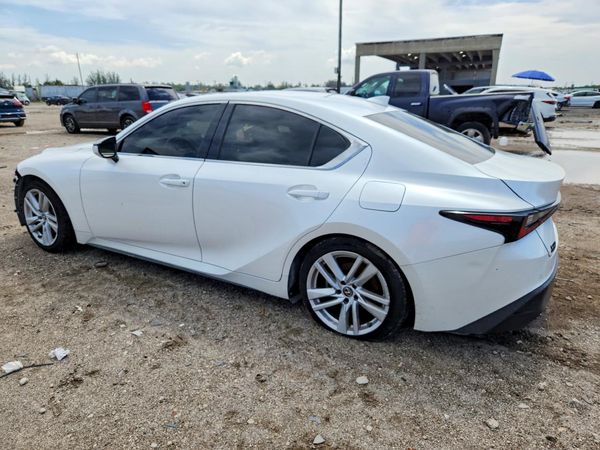 2021 LEXUS IS 300 Comfort