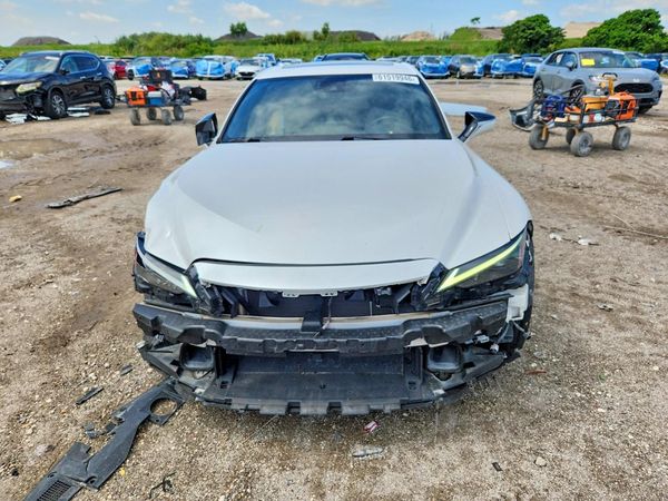2021 LEXUS IS 300 Comfort
