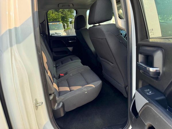 2017 CHEVROLET SILVERADO LT