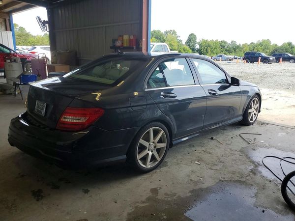 2012 MERCEDES-BENZ C