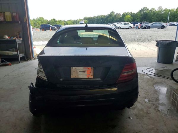 2012 MERCEDES-BENZ C