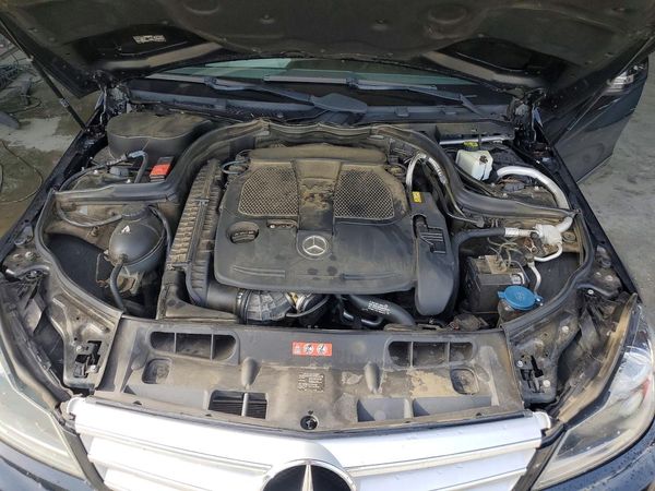2012 MERCEDES-BENZ C