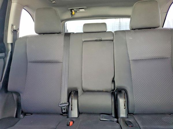 2018 TOYOTA HIGHLANDER LE/LE Plus