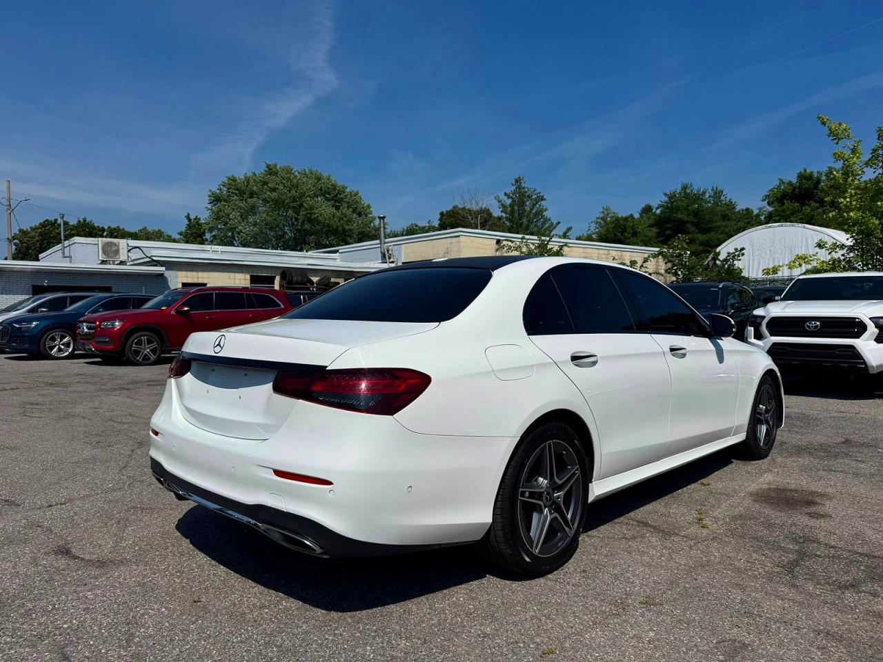 2022 MERCEDES-BENZ E E350