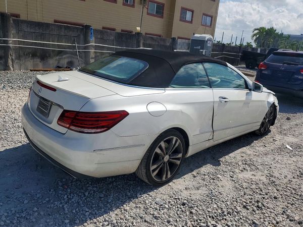 2014 MERCEDES-BENZ E