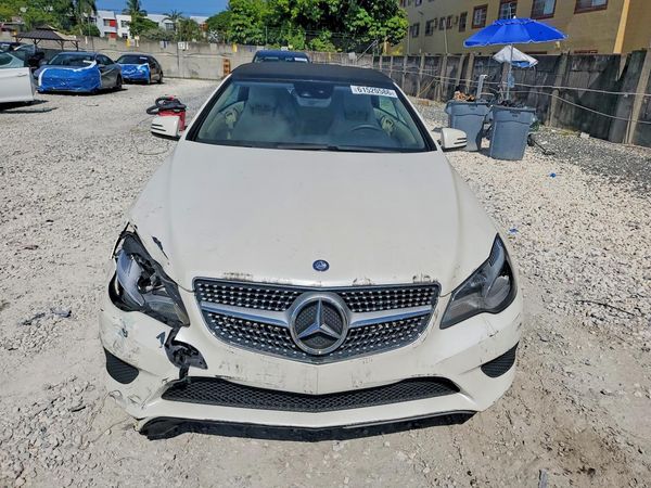 2014 MERCEDES-BENZ E