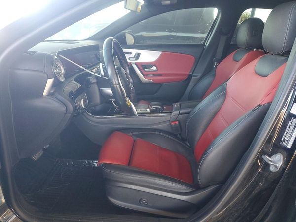 2019 MERCEDES-BENZ A A220