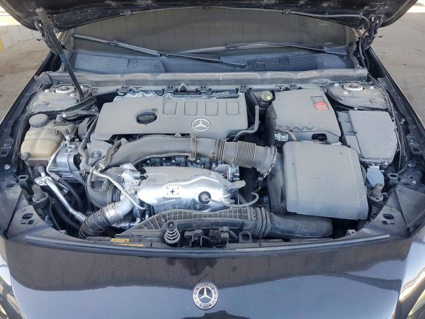 2019 MERCEDES-BENZ A A220
