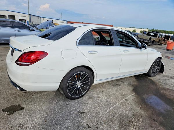 2019 MERCEDES-BENZ C