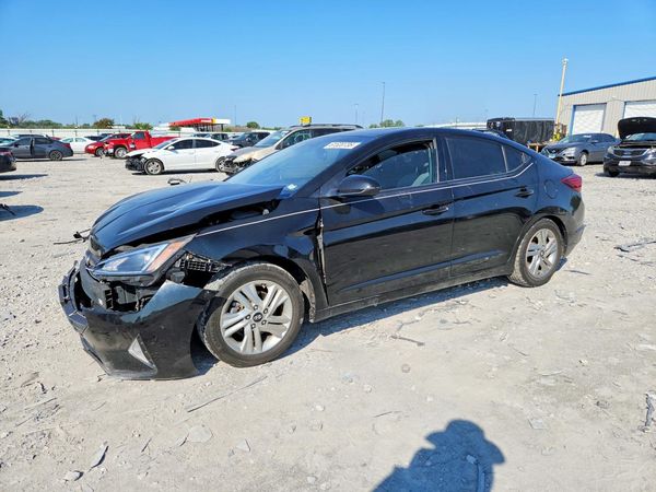 2019 HYUNDAI ELANTRA