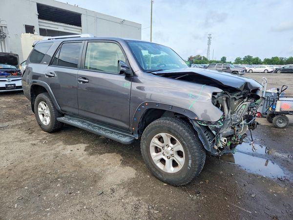2018 TOYOTA 4RUNNER